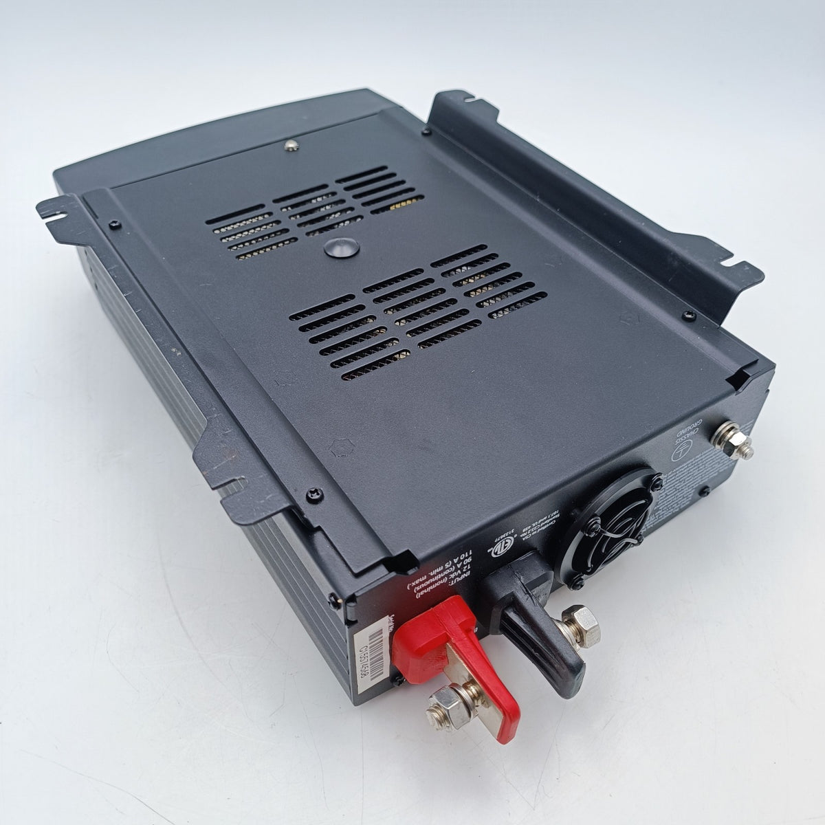 Xantrex PROwatt SW 1000 12V DC to 120V AC Pure Sine Wave Power Inverter10