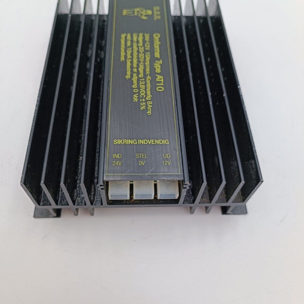 GSE DC-DC CONVERTER In: 24V - 32V Out: 12V 10A Type AT107