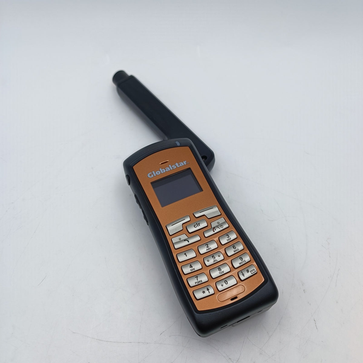 Globalstar GIK-1700 Qualcomm Satellite Phone Handset with Antenna Box & Manuals11