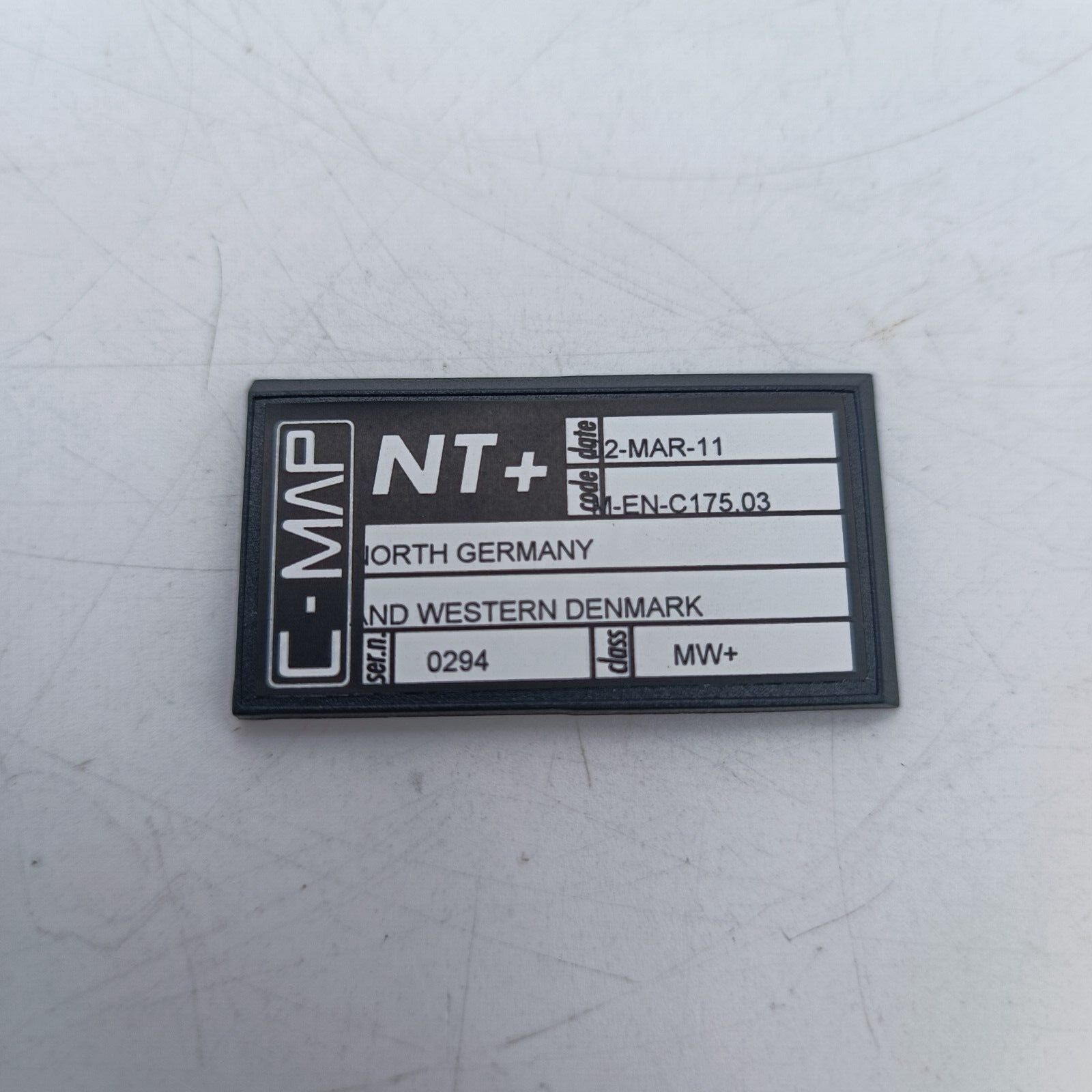 738908