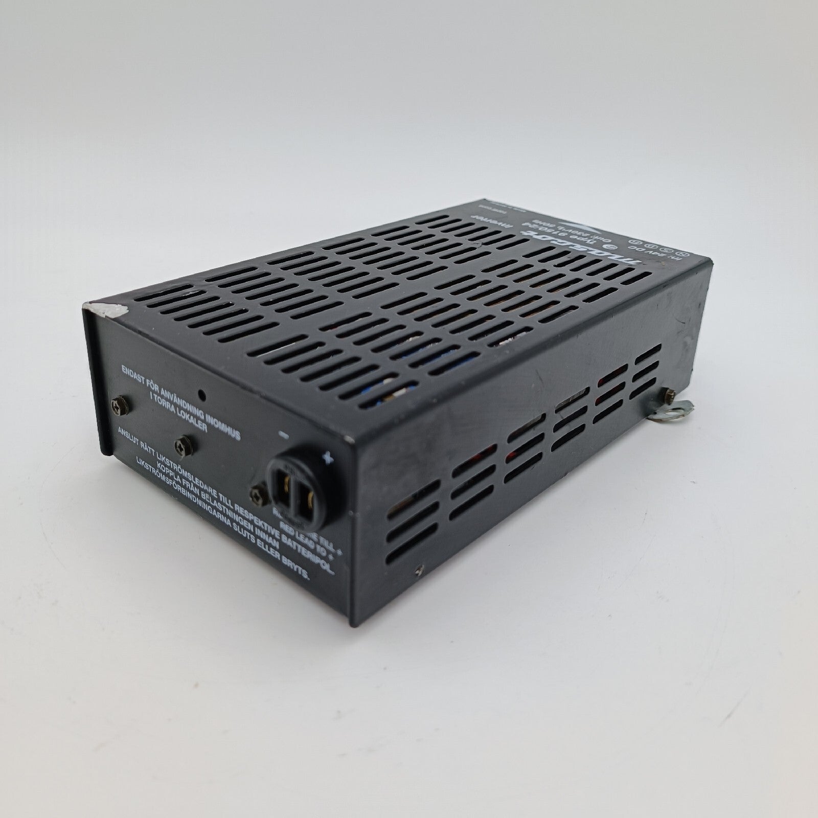 Mascot Inverter 9150 24V 140W In 24V Out 230V 9150/246