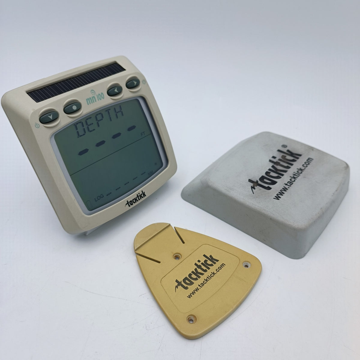 Raymarine mn100 TackTick Instrument Display Unit Depth Speed mn-100 Solar0