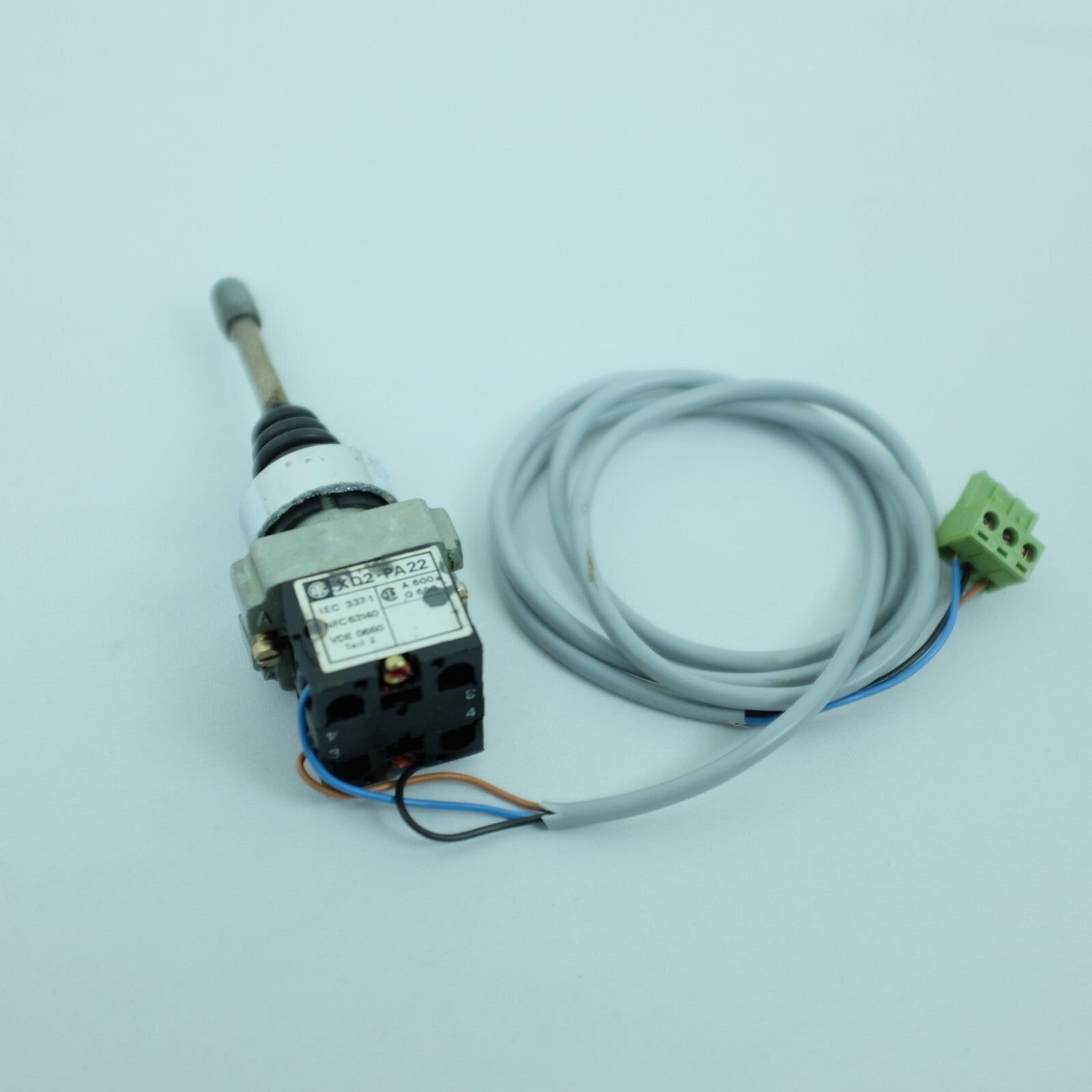 COMNAV Commander Marine Autopilot SCHNEIDER ELECTRIC XD2PA22 Joystick 2 Position3