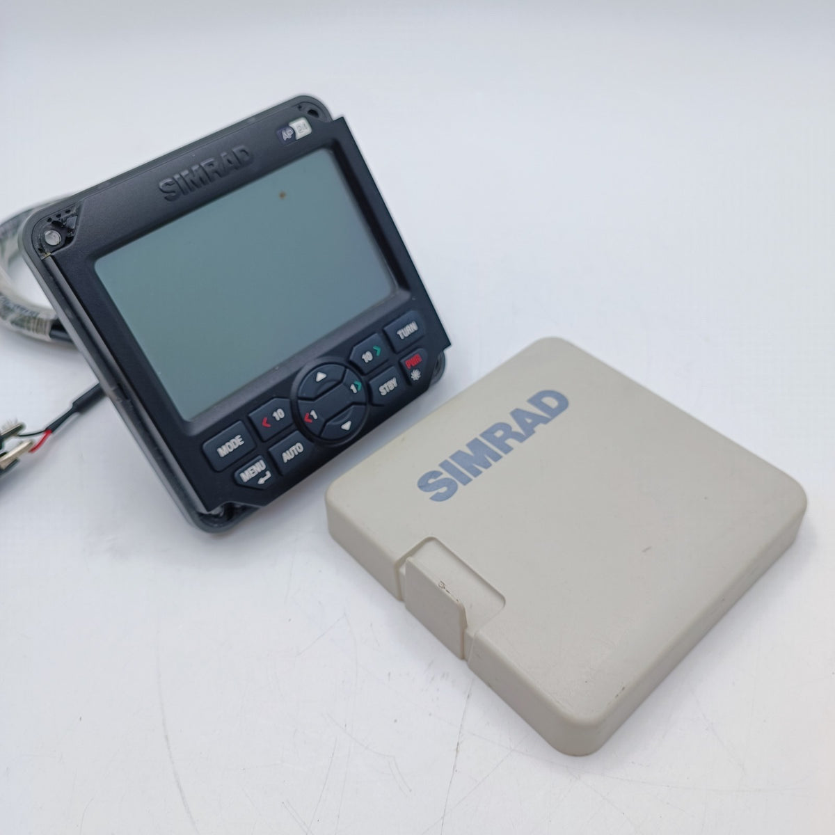 Simrad AP24 Autopilot Control Unit Display P/N 22096614 SimNet 12V w/ Sun Cover0