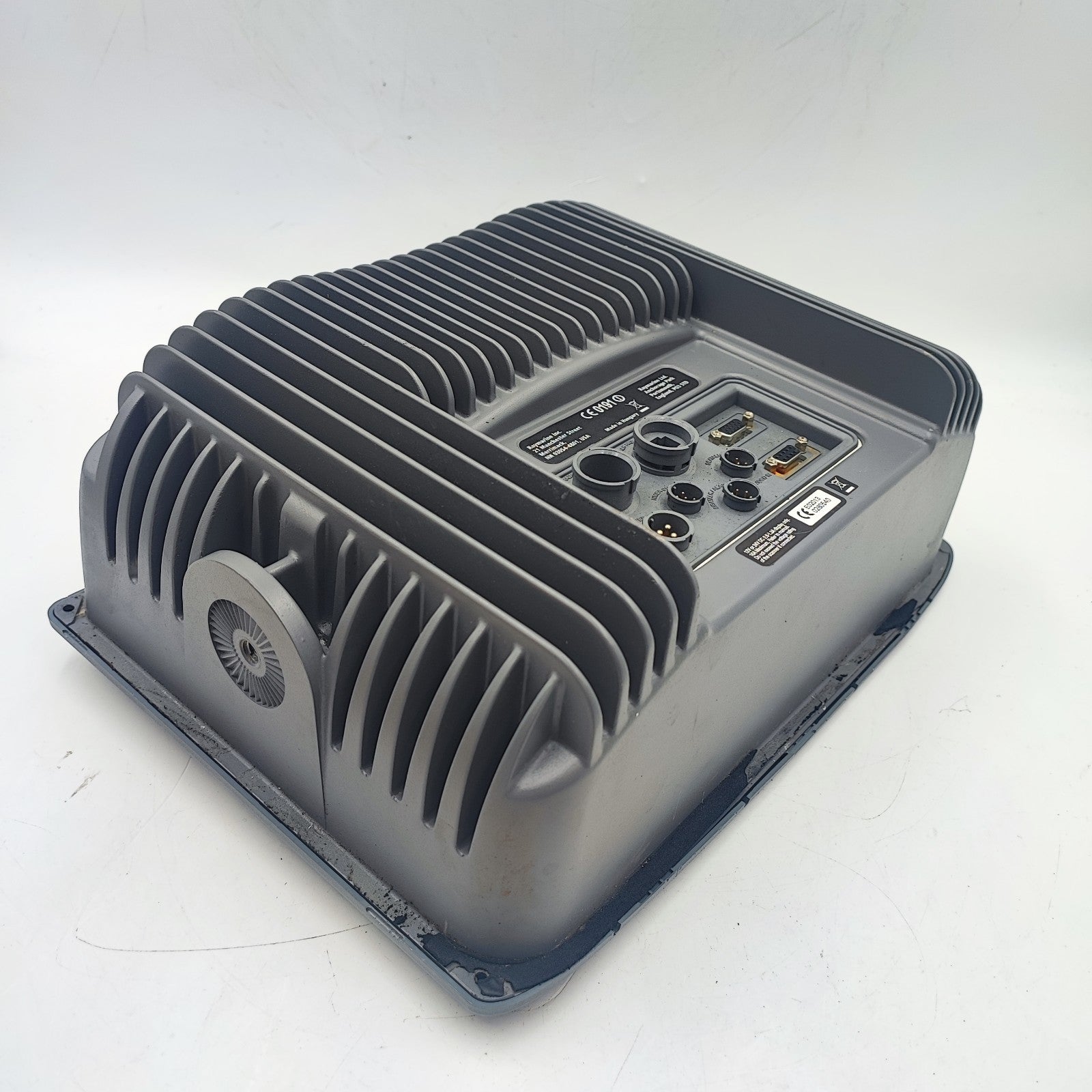 Raymarine E120 MFD Chartplotter Radar Screen Classic Display Marine Navigation9