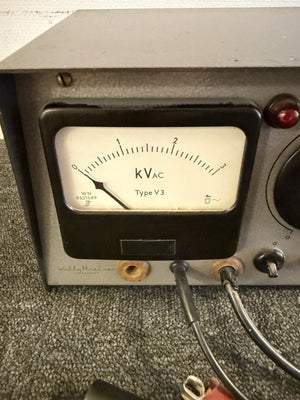 Vintage Willy Nielsen Type V3 0-3kV AC High Voltage Tester Meter – Working1