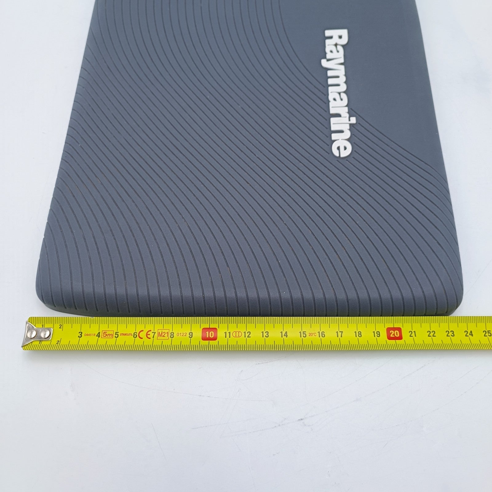 Raymarine a128 Sun Cover f/ 12″ Touchscreen Chartplotter MFD E70237 CHIRP Radar3