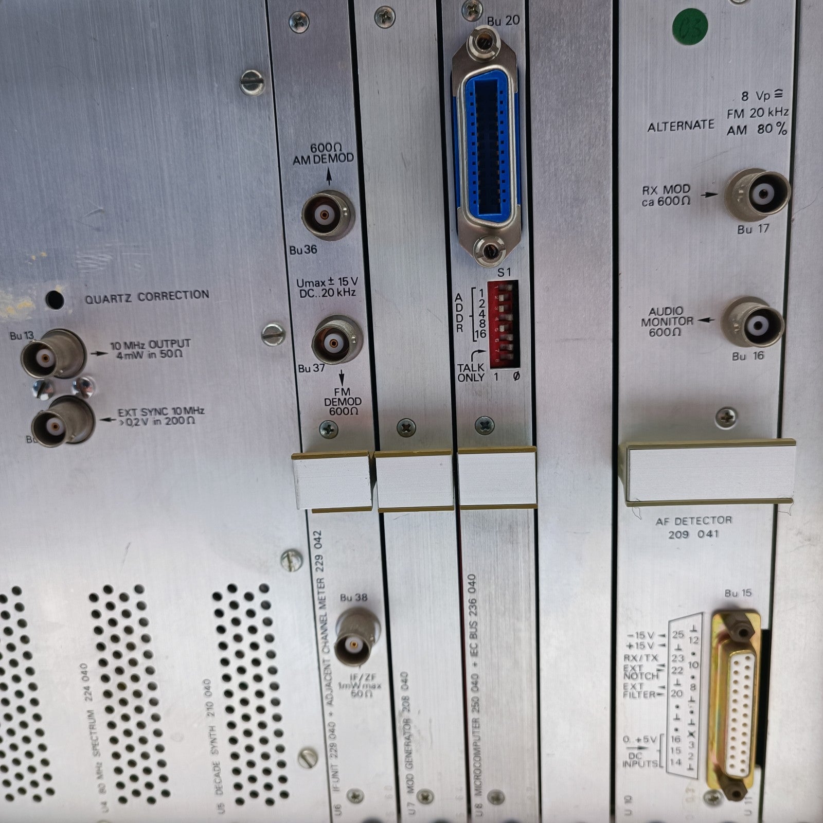Schlumberger Stabilock 4040 Radio Communication Test Set 0.4-960 MHz PERFECT2