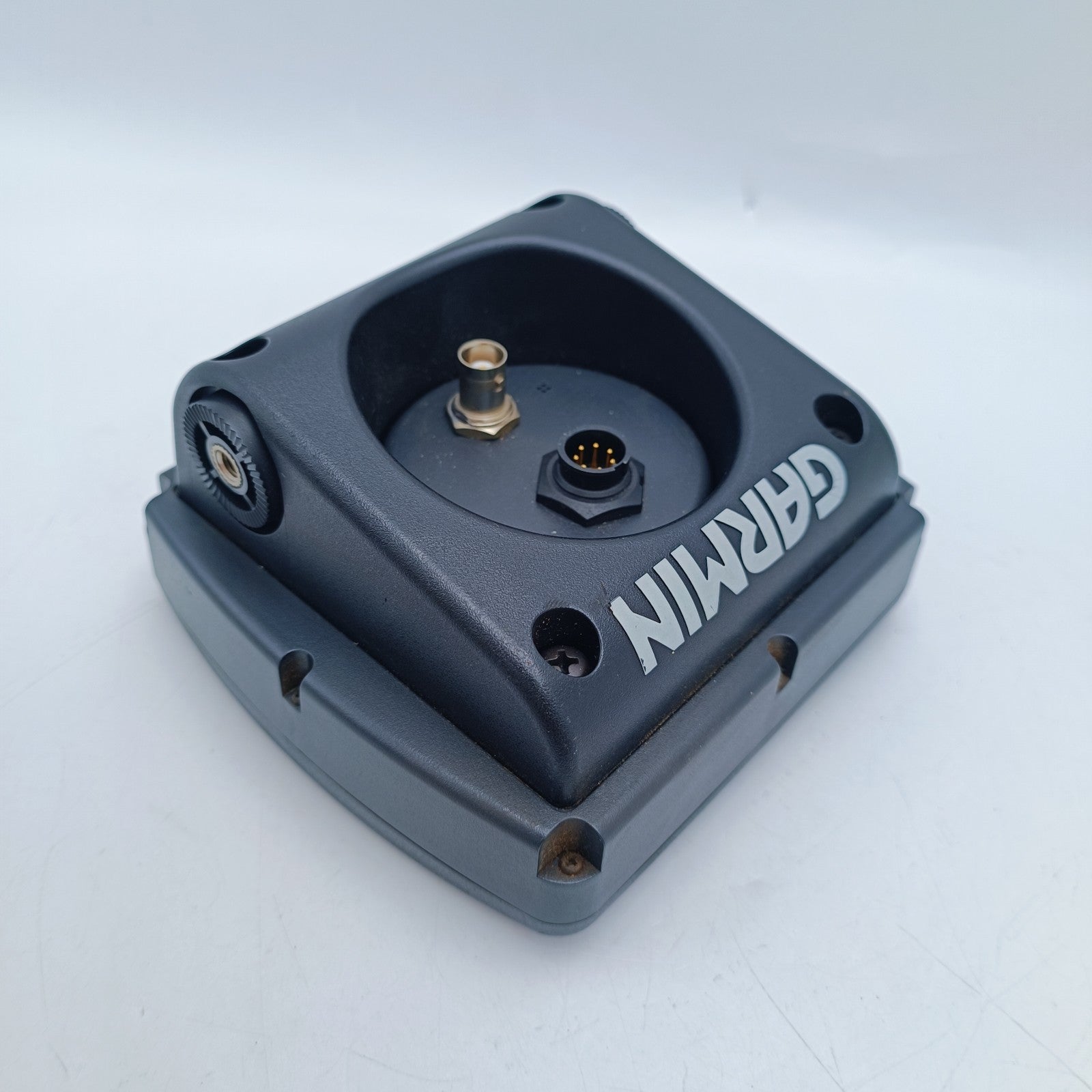 GARMIN GPS 128 12 Channel Marine Navigator FLUSH NMEA0183 GPS128 011-00411-0311