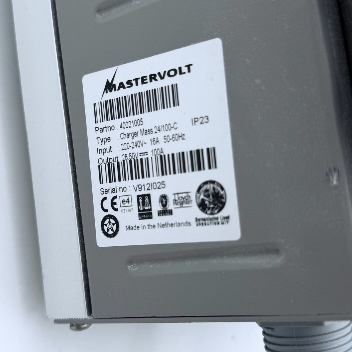Mastervolt Charge MASS 24/100C 220V-240V 16A Automatic Battery Charger 24V2