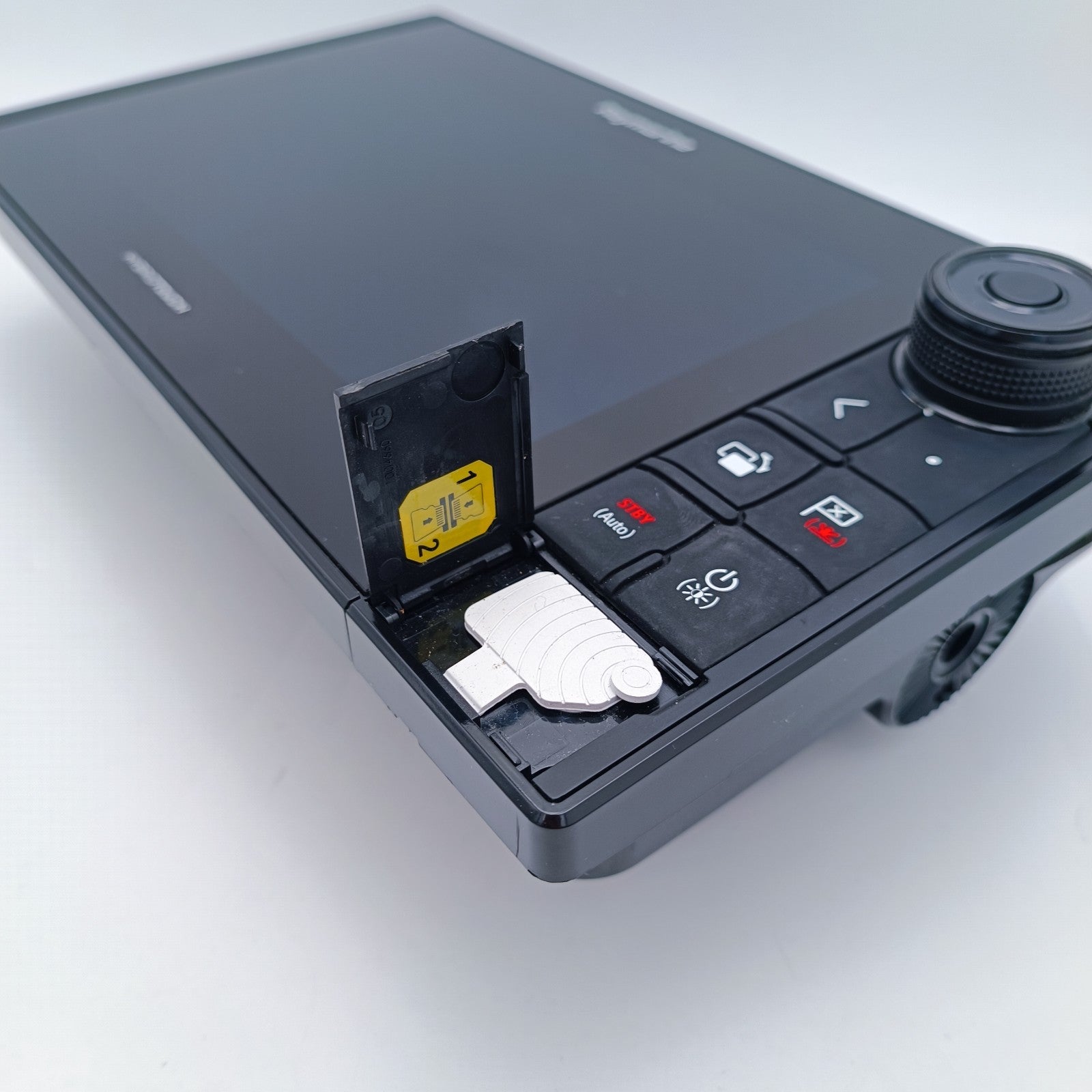 Raymarine Boat Multifunction Navigation Display E70481 Axiom Pro 9 S Chartplotte6