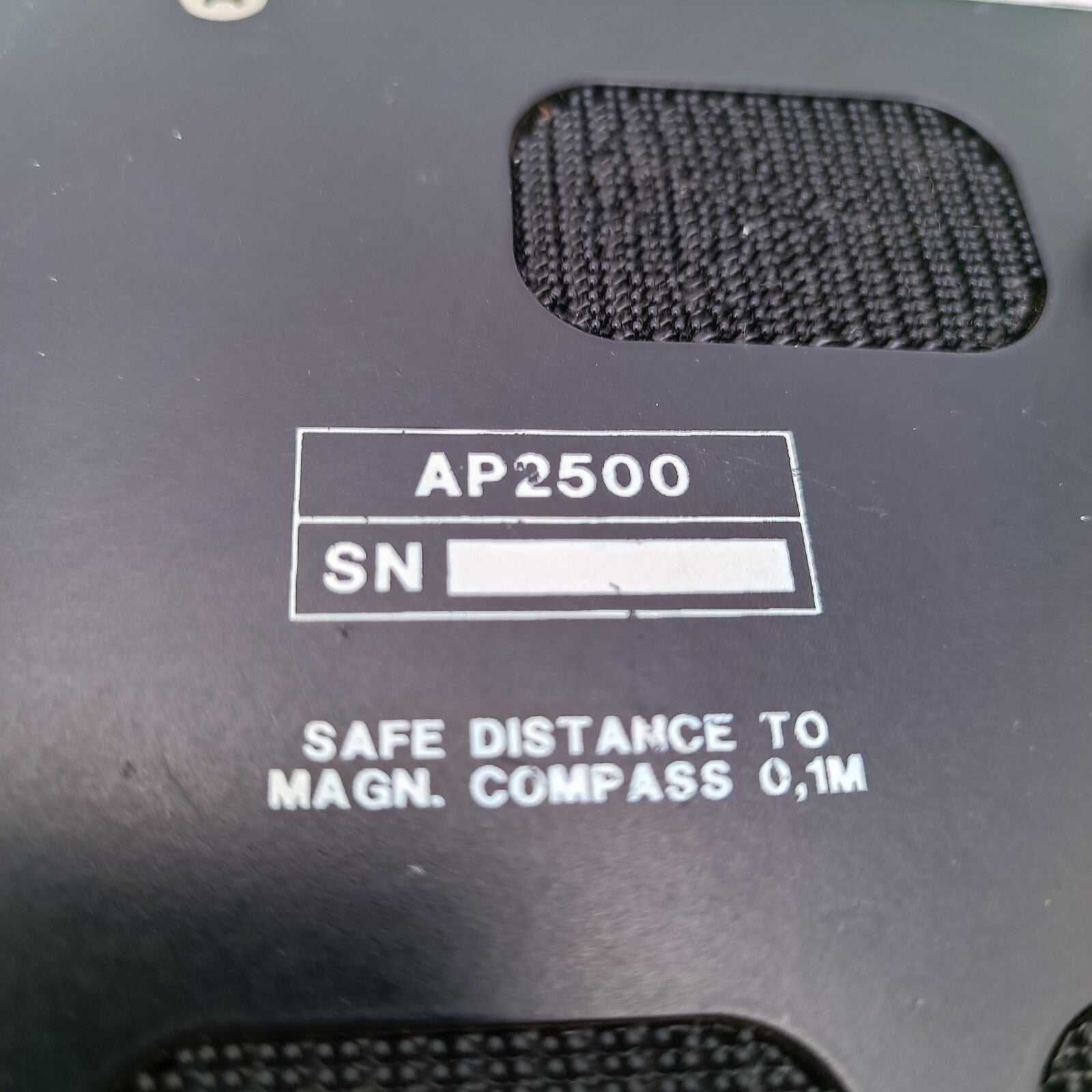 744544