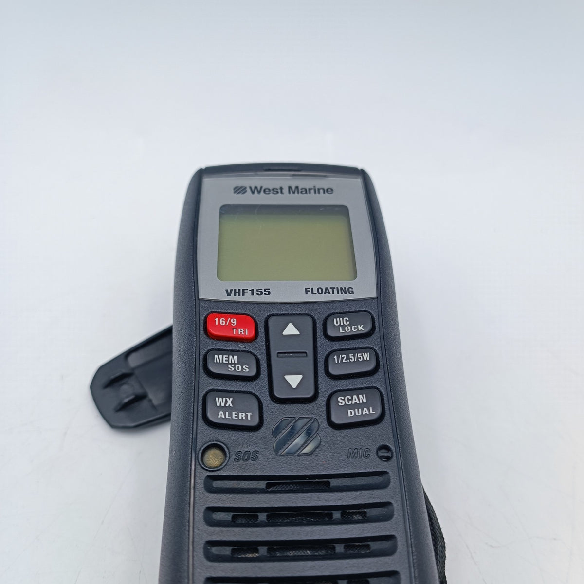 West Marine VHF155 Floating Handheld Marine VHF Radio Submersible w/ Charger4