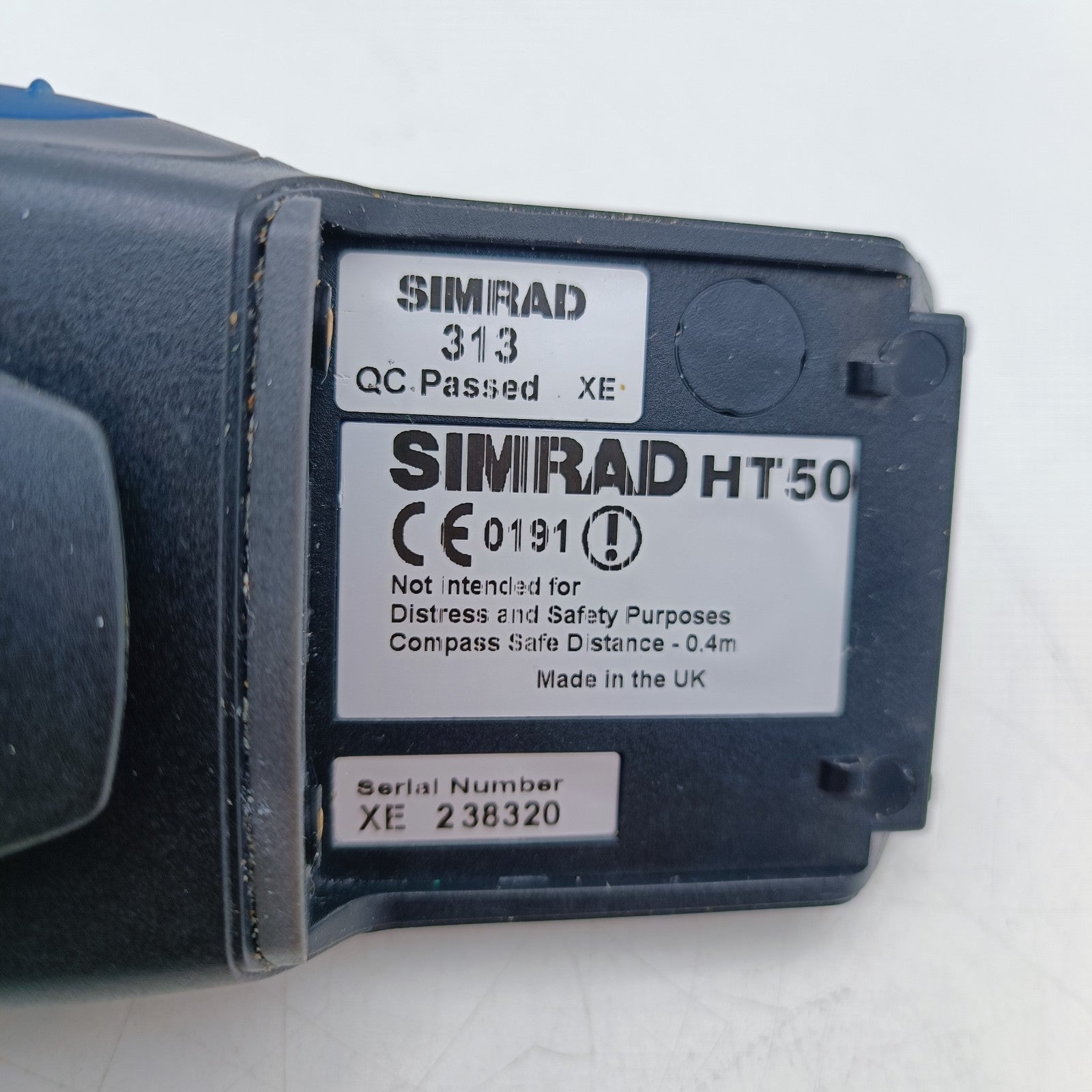 SIMRAD Navico HT50 Handheld VHF Radio 5W Floating Marine Telephone w/Accessorie8