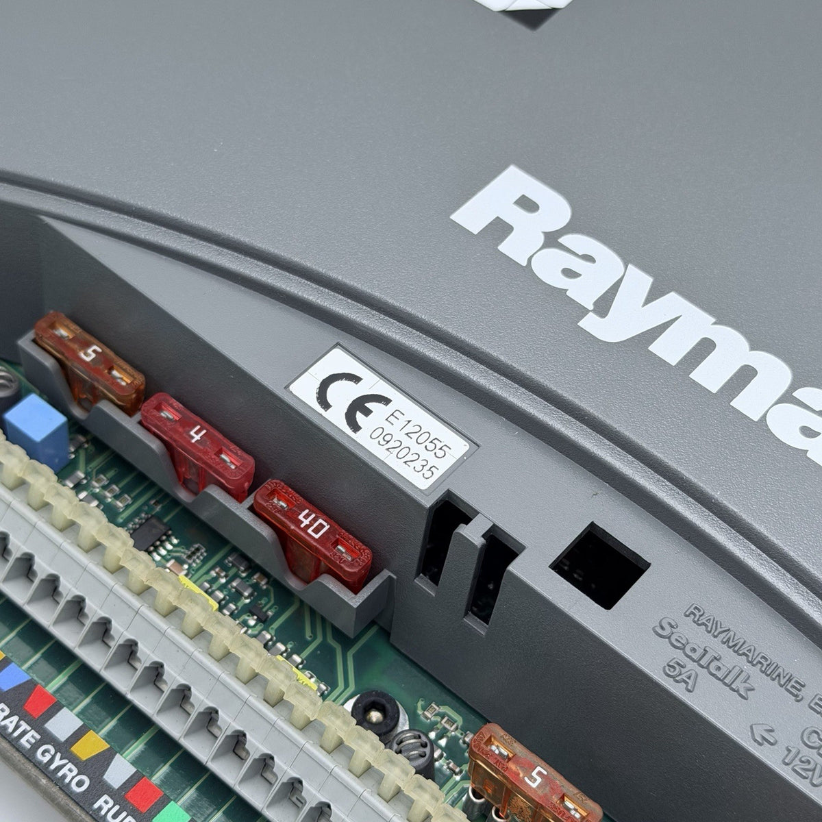 Raytheon SmartPilot S3 TYPE 400 Autopilot Course Computer E12055 Raymarine 4