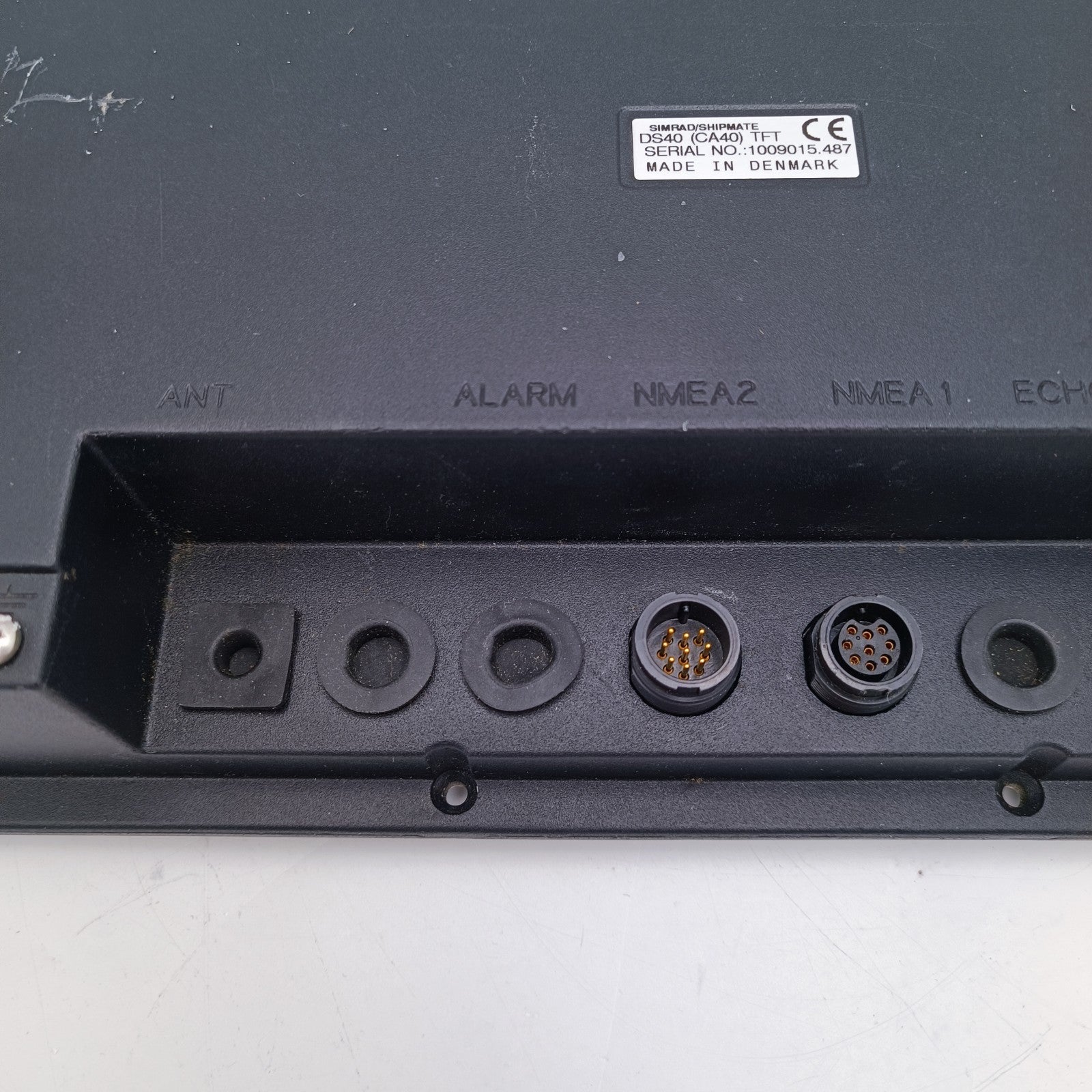 SIMRAD SHIPMATE DS40 Dual Station f/ Radar MFD Display Unit DS 40 NMEA0183 CP405