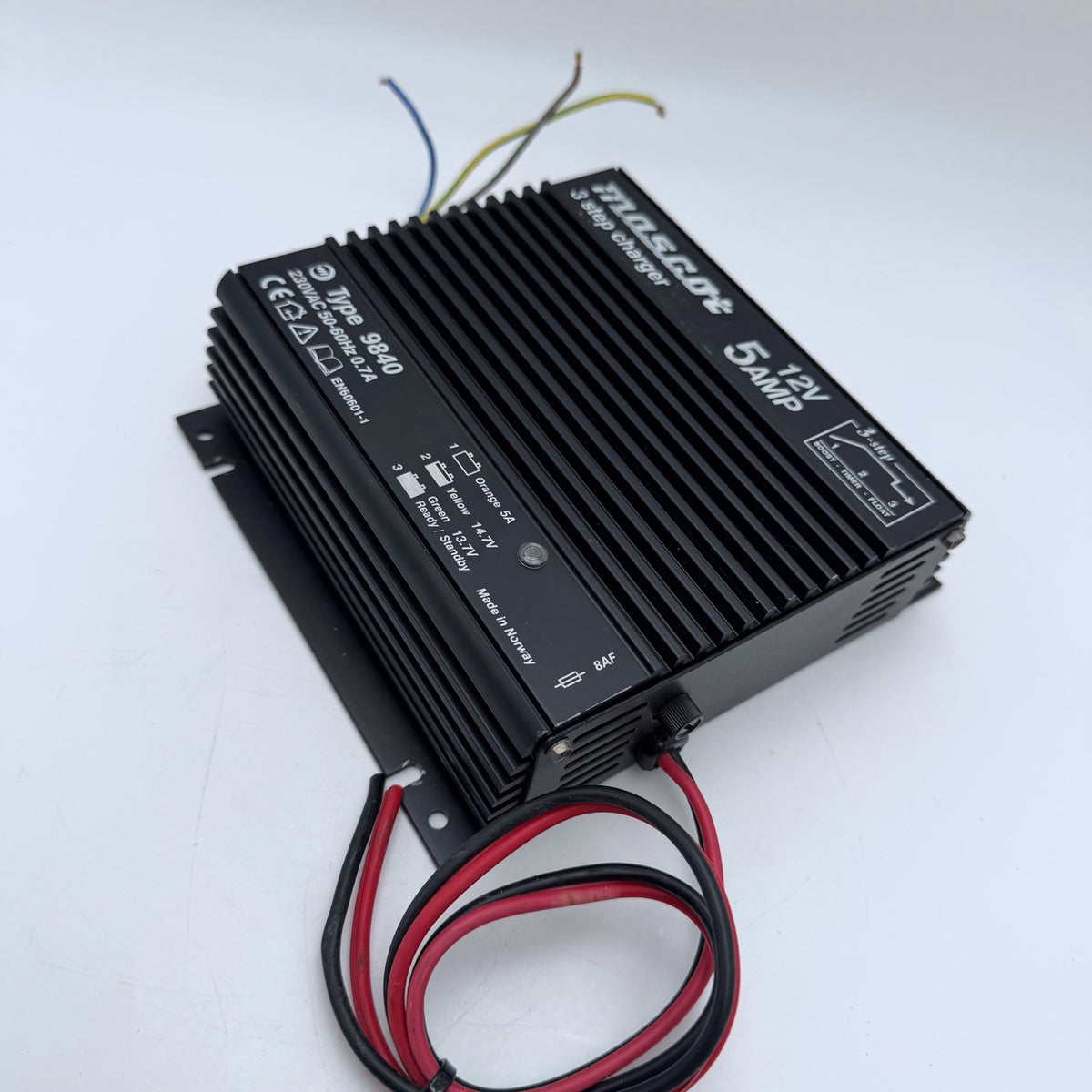 Mascot Type 9840 12V 5A 3-Step Battery Charger 230V AC Marine Boat1