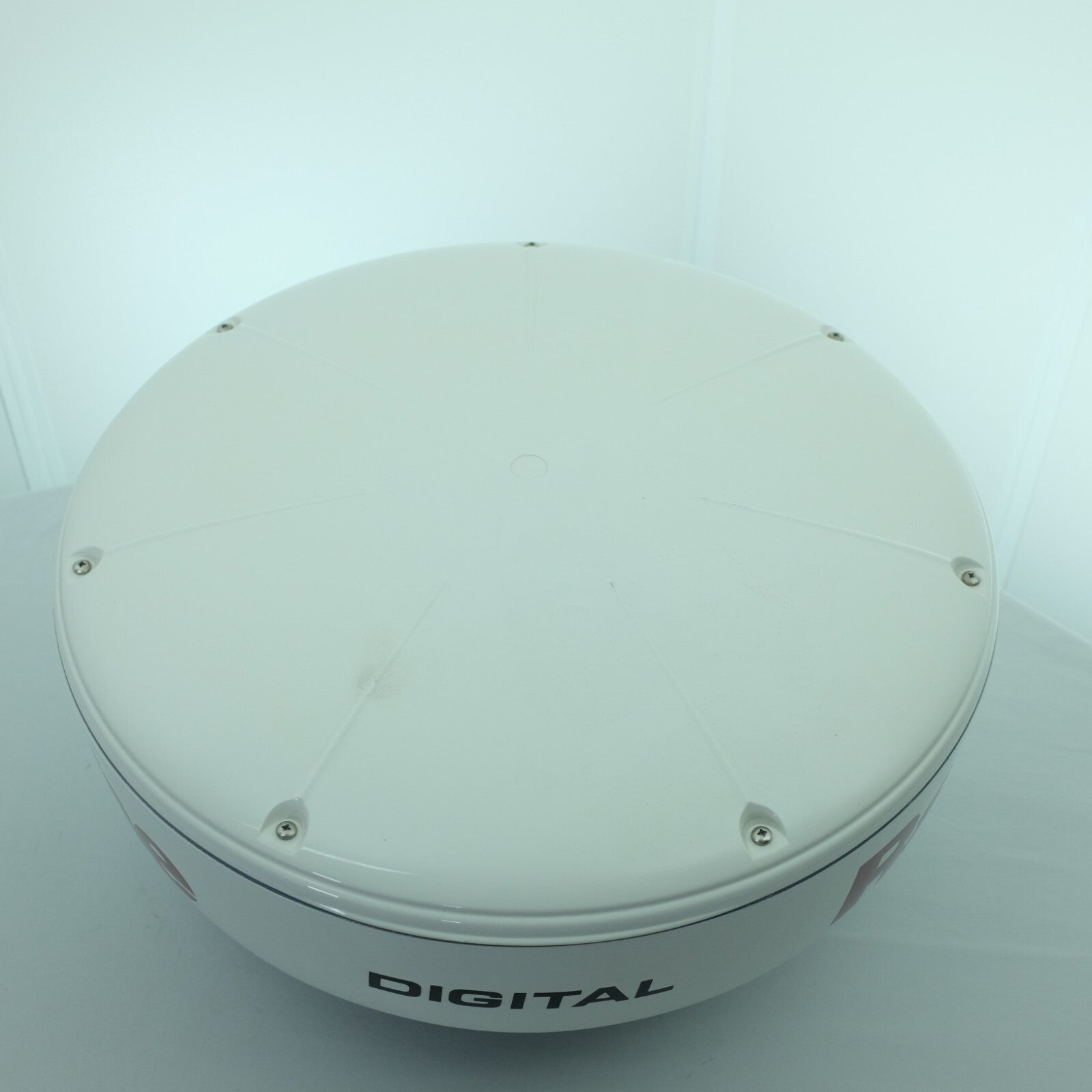 Raymarine RD418D 4KW 18'' Digital Radar Radome Scanner E92130 Low h Magnetron5