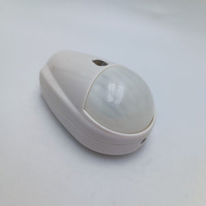 MC-335 DMT PIR Intrusion Detector Motion Sensor 12V – Boxed w/ Manual  Mount1
