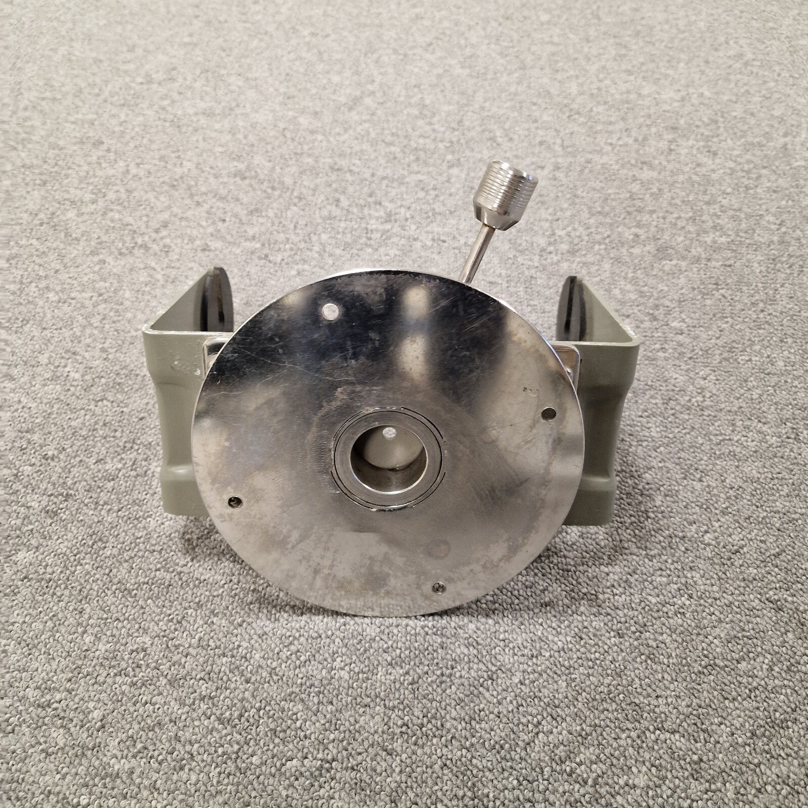 Furuno 1721 MK2 MK3 RDP-098 Marine Radar Display MOUNTING BRACKET WITH KNOBS3