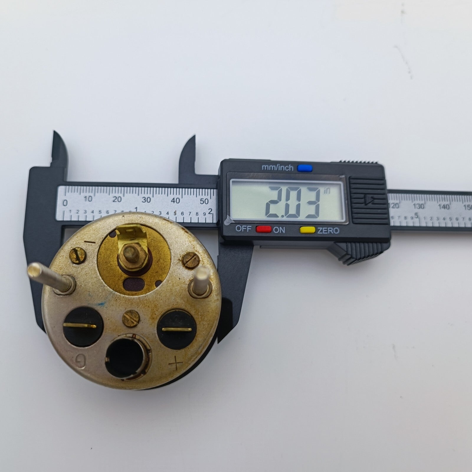 VOLVO PENTA VDO OIL Temperature Gauge 352 251/23/1 12V SW Germany boats Parts3