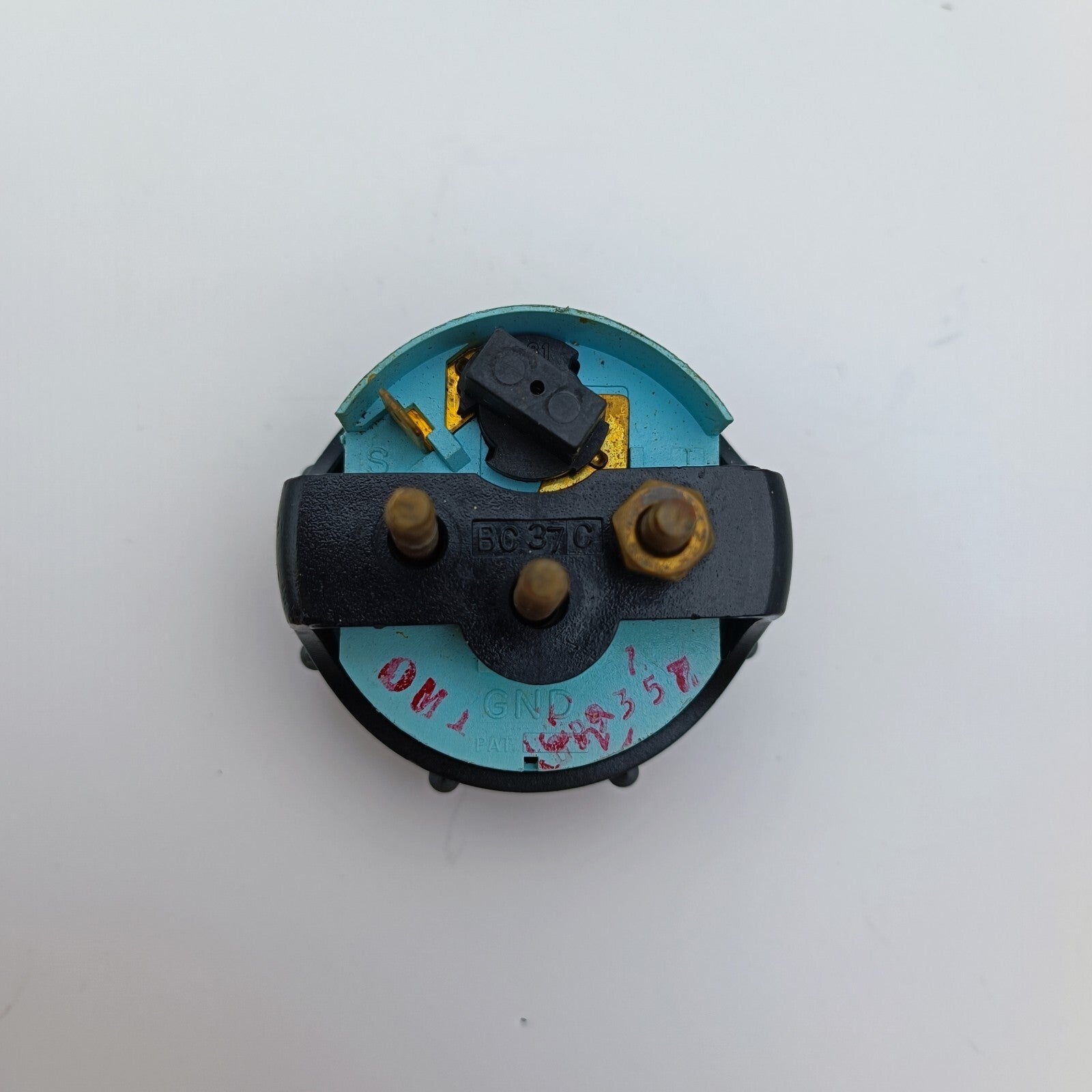 FUEL GAUGE FARIA 2" 678-12801 MARINE BOAT FUEL GAS TANK GAUGE ELECTRICAL4
