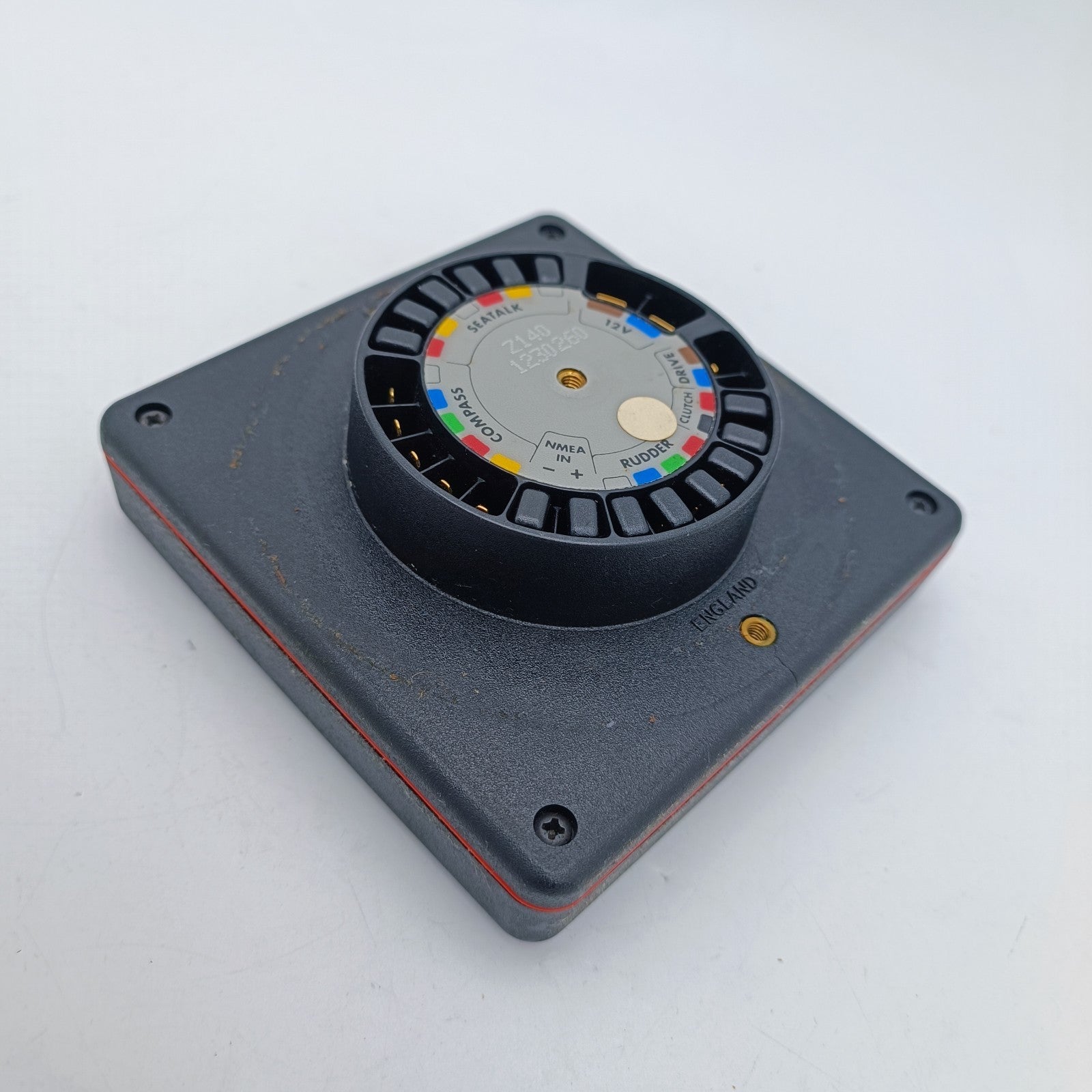 719157