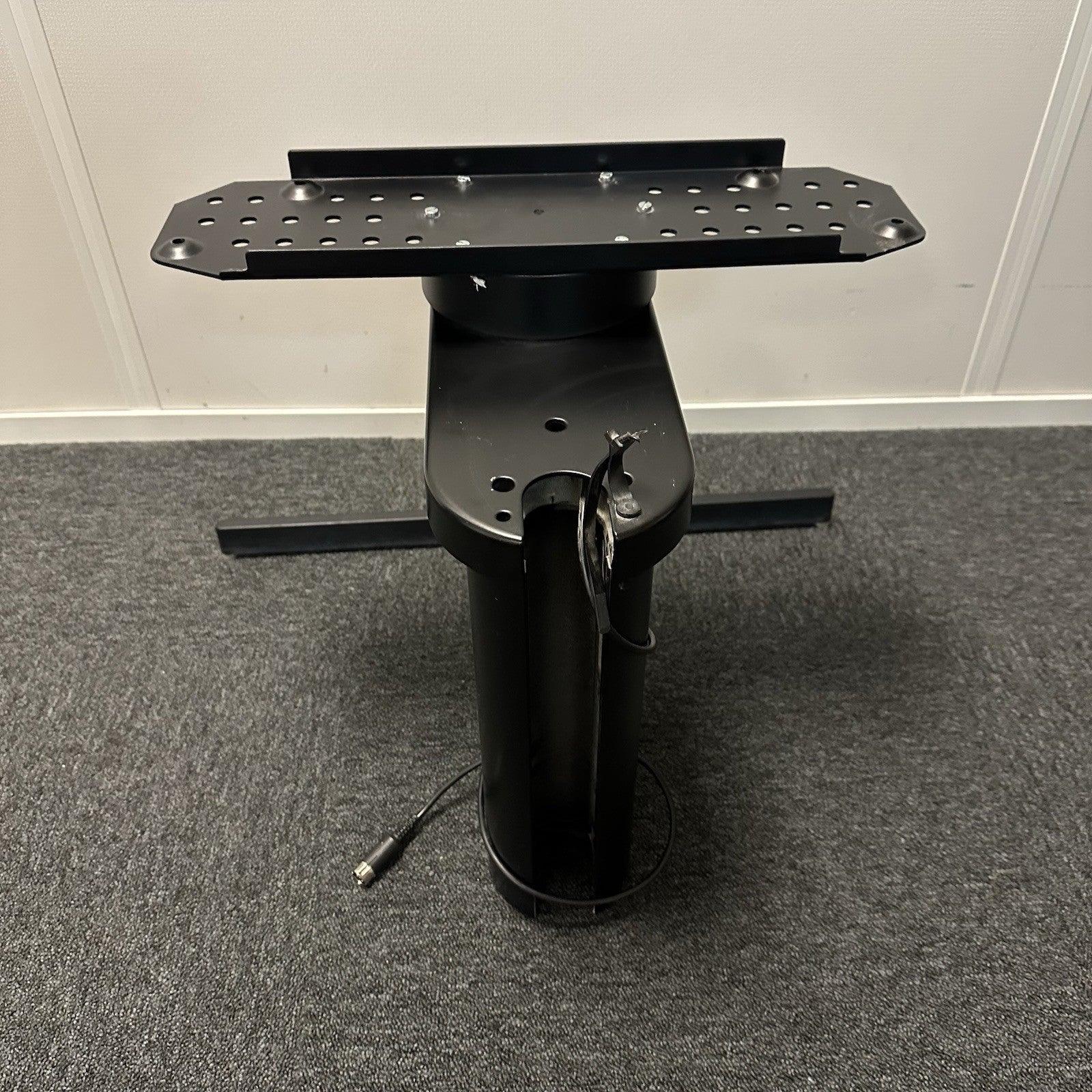 Bang & Olufsen BEOVISION MX8000 28” Vintage Gaming CRT TV Motor Stand MS40745