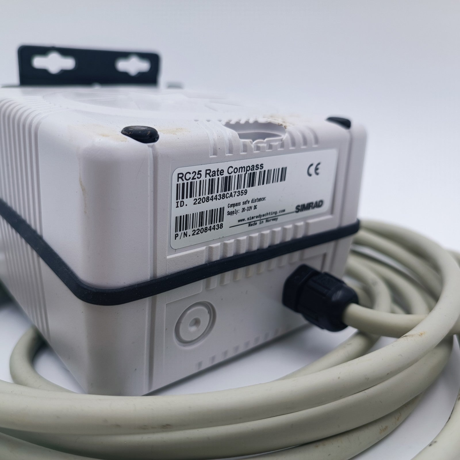 Simrad RC25 Rate Compass Heading Sensor 2204438 f/ Autopilot Computer1