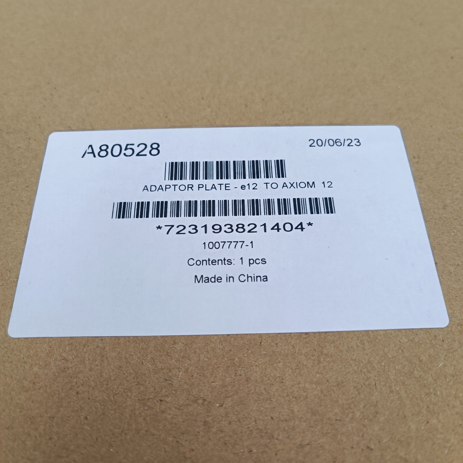 Raymarine C12x/e12x to Axiom Adapter Plate to Existing Fixing Holes A80528 UPC1