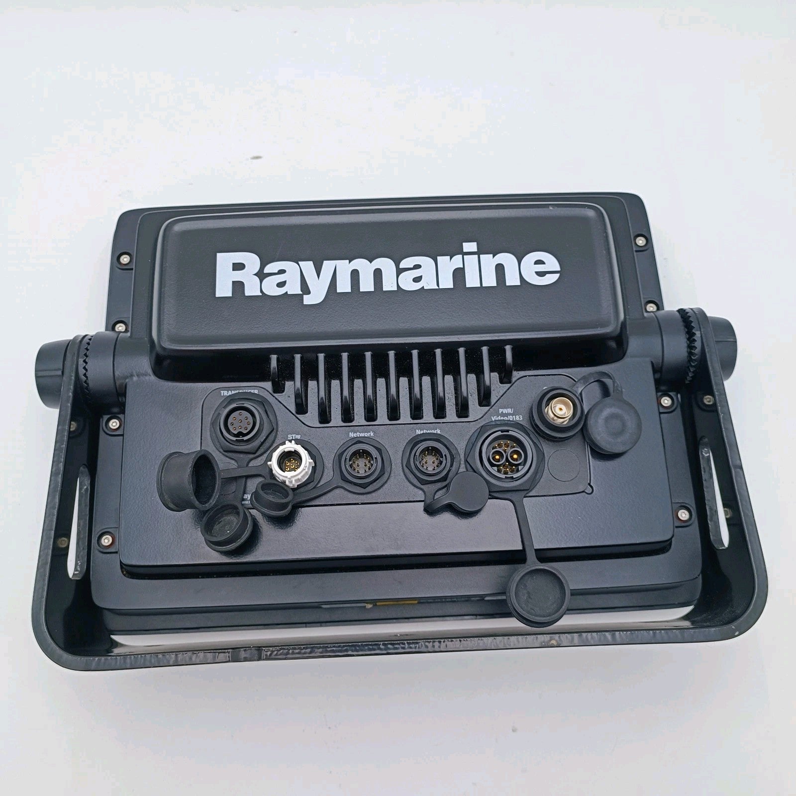 746077