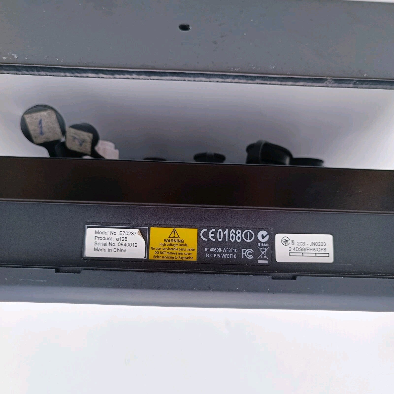 746077
