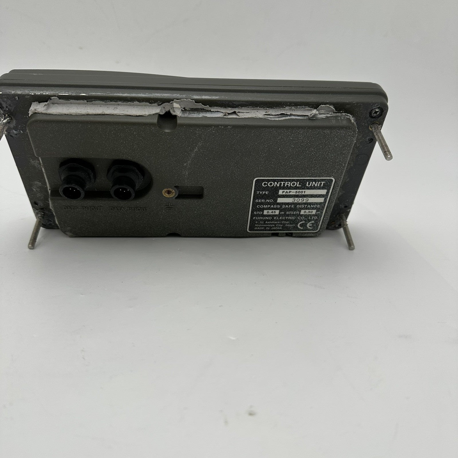 740819