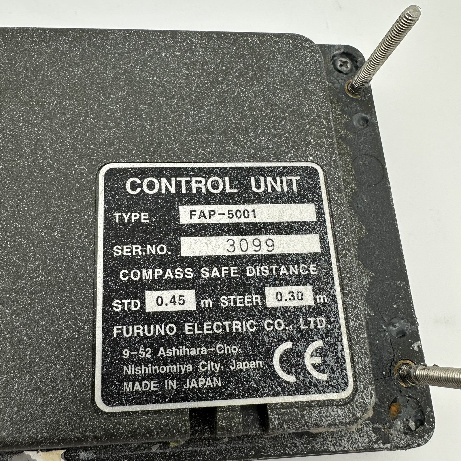 740819