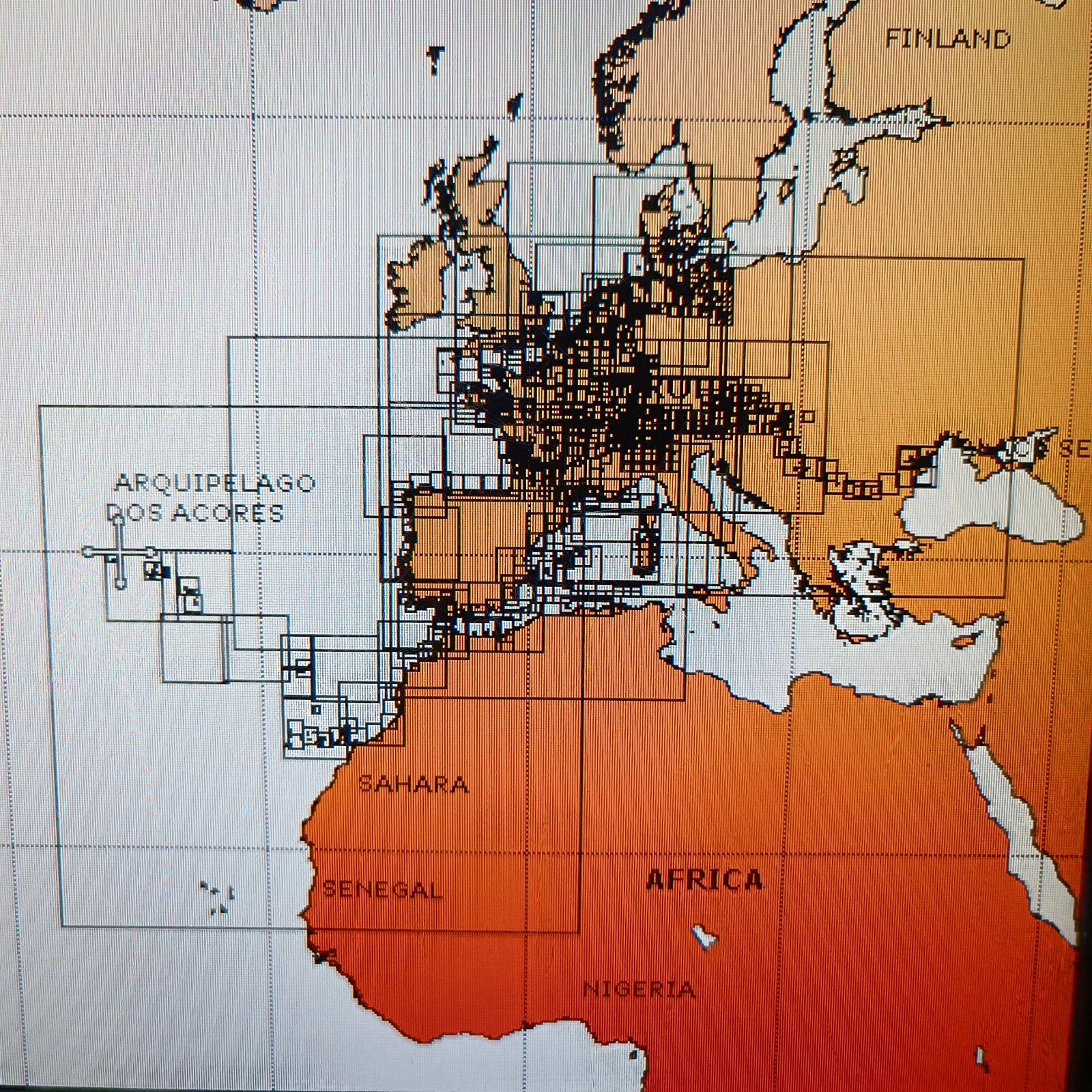 NAVIONICS 26G Central West Europe CF Card Marine Chart 128Mb Raymarine C120 E1201