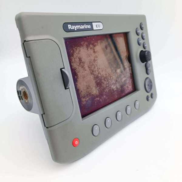 Raymarine-C70-GPS-Front