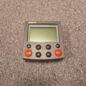 RAYMARINE RAYTHEON ST6000+ Autopilot Contol Unit Head E12098 / A12022- PERFECT!