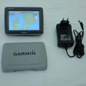 GARMIN GPSMAP 620 MARINE & AUTOMOTIVE GPS CHART PLOTTER w/ WORLDWIDE BASEMAP