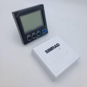 SIMRAD ROBERTSON IS11 MULTI Instrument Display Unit IS 11 w/ Sun cover