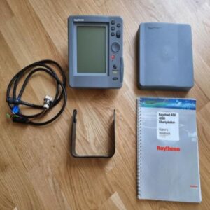 RAYTHEON RAYMARINE RC420 CHARTPLOTTER E32012E E32012 NMEA0183 PERFECT! WARRANTY!