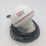 Raymarine Z197 12V Autohelm DGPS Combined GPS Beacon Receiver Antenna Raystar 11 Gallery Image 0