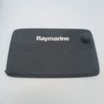 Raymarine e95 HybridTouch MFD Display Chartplotter Radar Display E70021 w/ Cover Gallery Image 10