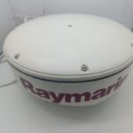 Raymarine RD218 2kW 18" Radome Radar Scanner Dome E52065 C70 C80 C120 E80 E120 Gallery Image 1